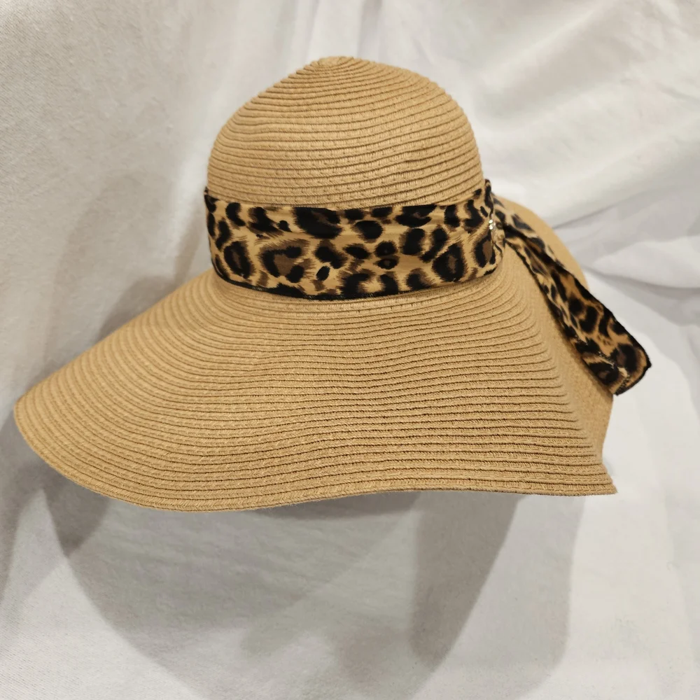 Adrienne Vittadini Strae Hat with Leopard Print Band - Picture 4 of 12